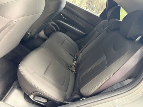 Used 2025 Hyundai Tucson SEL FWD image 27