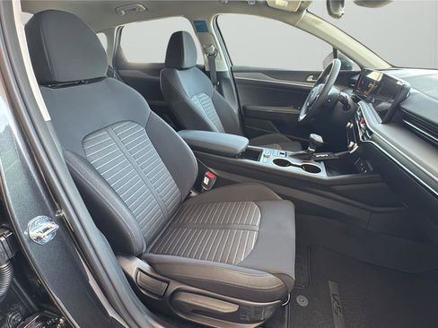New 2026 Kia K5 LXS FWD image 14