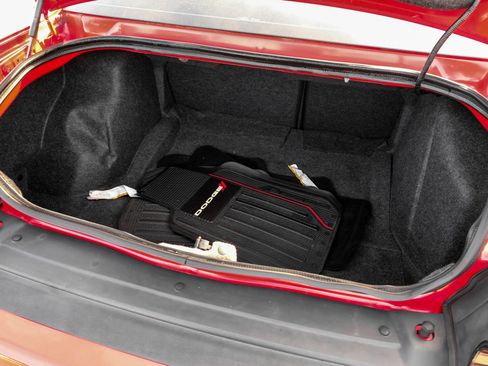 Used 2021 Dodge Challenger SXT w/ Blacktop Package image 45