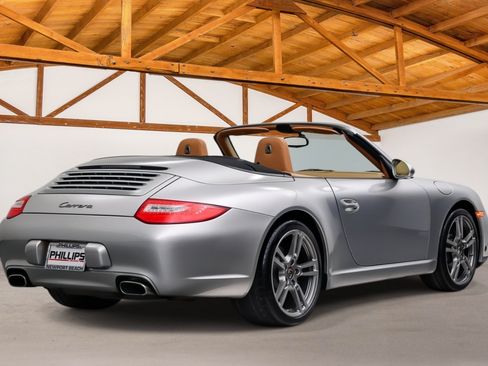 Used 2009 Porsche 911 Carrera RWD image 6
