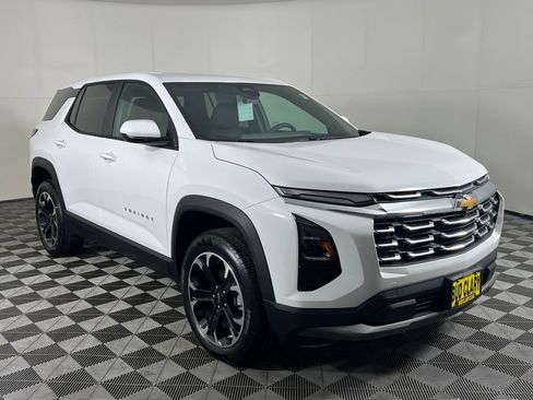 New 2026 Chevrolet Equinox LT w/ Convenience Package II image 3