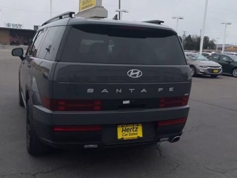 Used 2025 Hyundai Santa Fe SEL AWD/4WD image 8