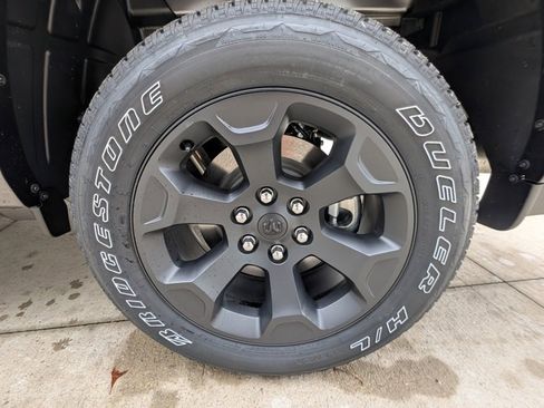 New 2026 RAM 1500 4x4 Crew Cab image 50