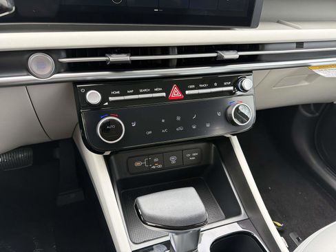 New 2026 Hyundai Tucson SEL AWD/4WD image 11