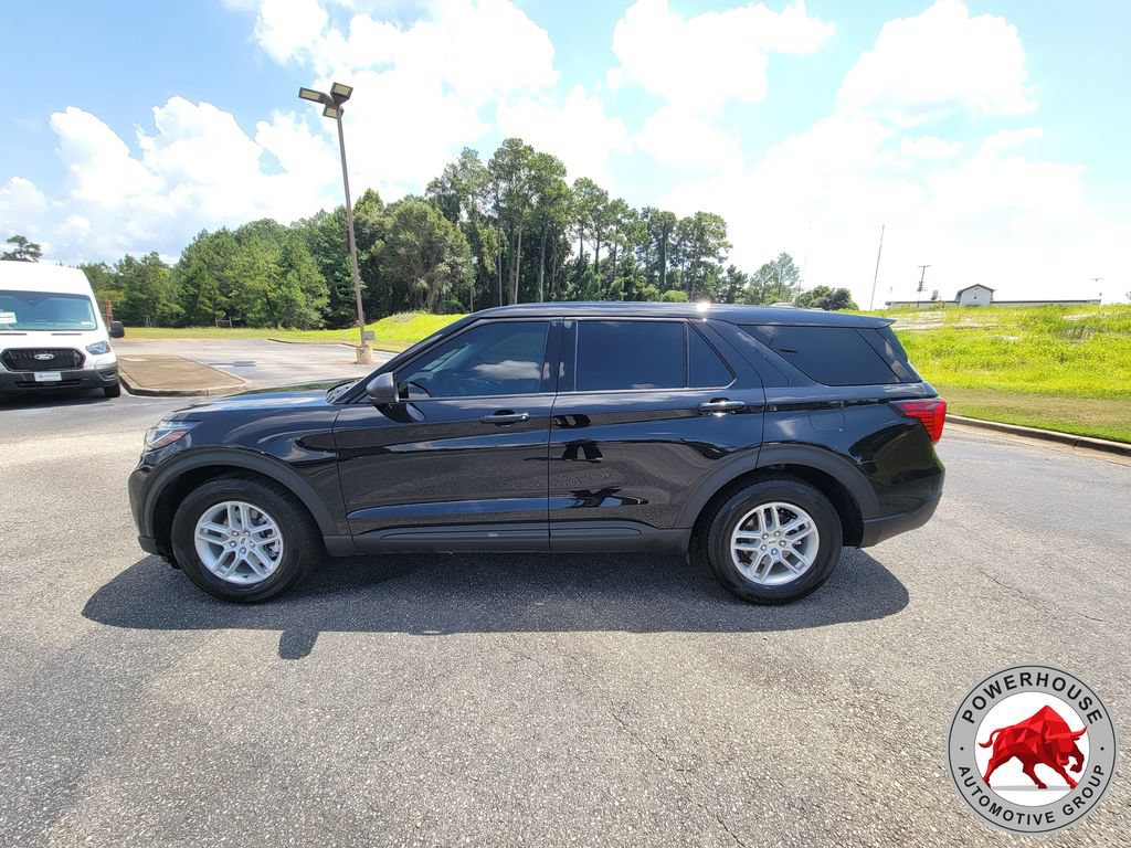 Used 2026 Ford Explorer Active RWD image 3