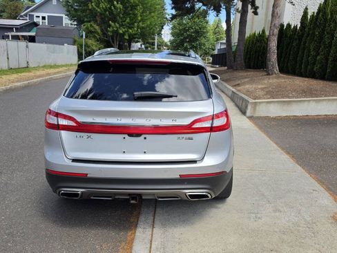 Used 2016 Lincoln MKX Reserve w/ Luxury Package AWD/4WD image 6
