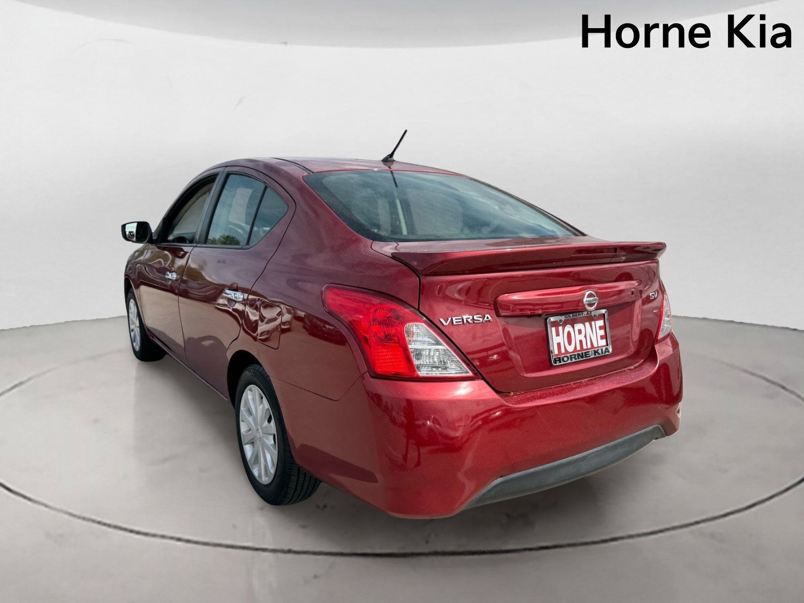 Used 2019 Nissan Versa SV FWD image 5