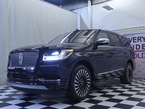 Used 2020 Lincoln Navigator Black Label AWD/4WD image 5