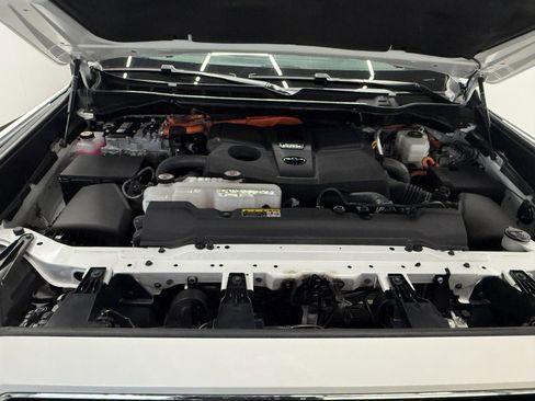 Used 2024 Toyota Sequoia Limited image 29