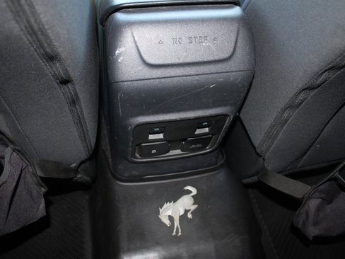 Used 2022 Ford Bronco Big Bend w/ Sasquatch Package image 18