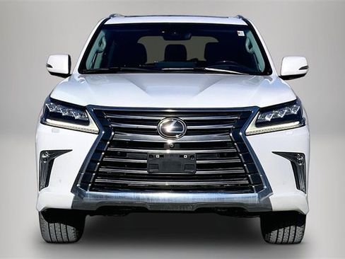 Used 2021 Lexus LX 570 4WD w/ Luxury Package image 3