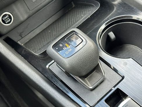 Used 2023 Nissan Rogue SV image 20