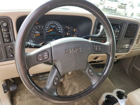 Used 2003 GMC Sierra 1500 SLE w/ Professional Package AWD/4WD image 9