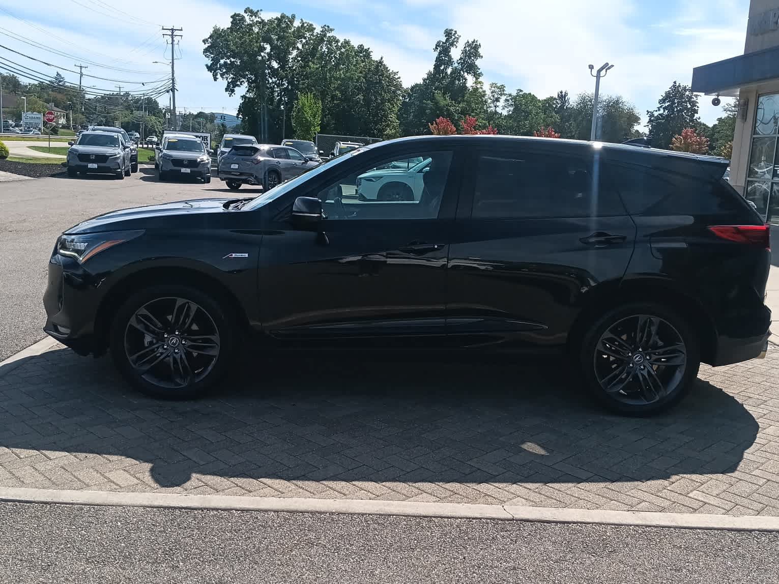 Used 2024 Acura RDX w/ Advance Package AWD/4WD image 2