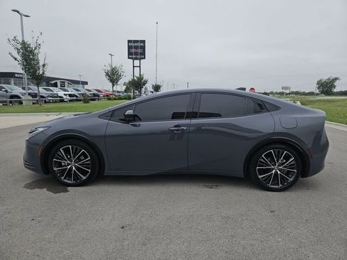Used 2024 Toyota Prius Limited w/ Limited Premium Package AWD/4WD image 4