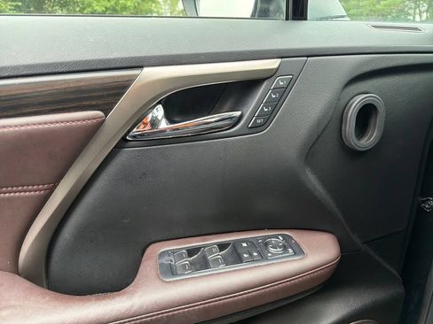 Used 2017 Lexus RX 350 AWD w/ Premium Package image 10