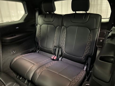 Used 2025 Jeep Grand Cherokee L Summit AWD/4WD image 26
