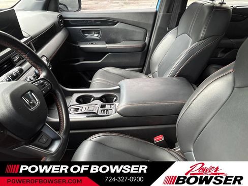 Used 2024 Honda Pilot TrailSport image 10