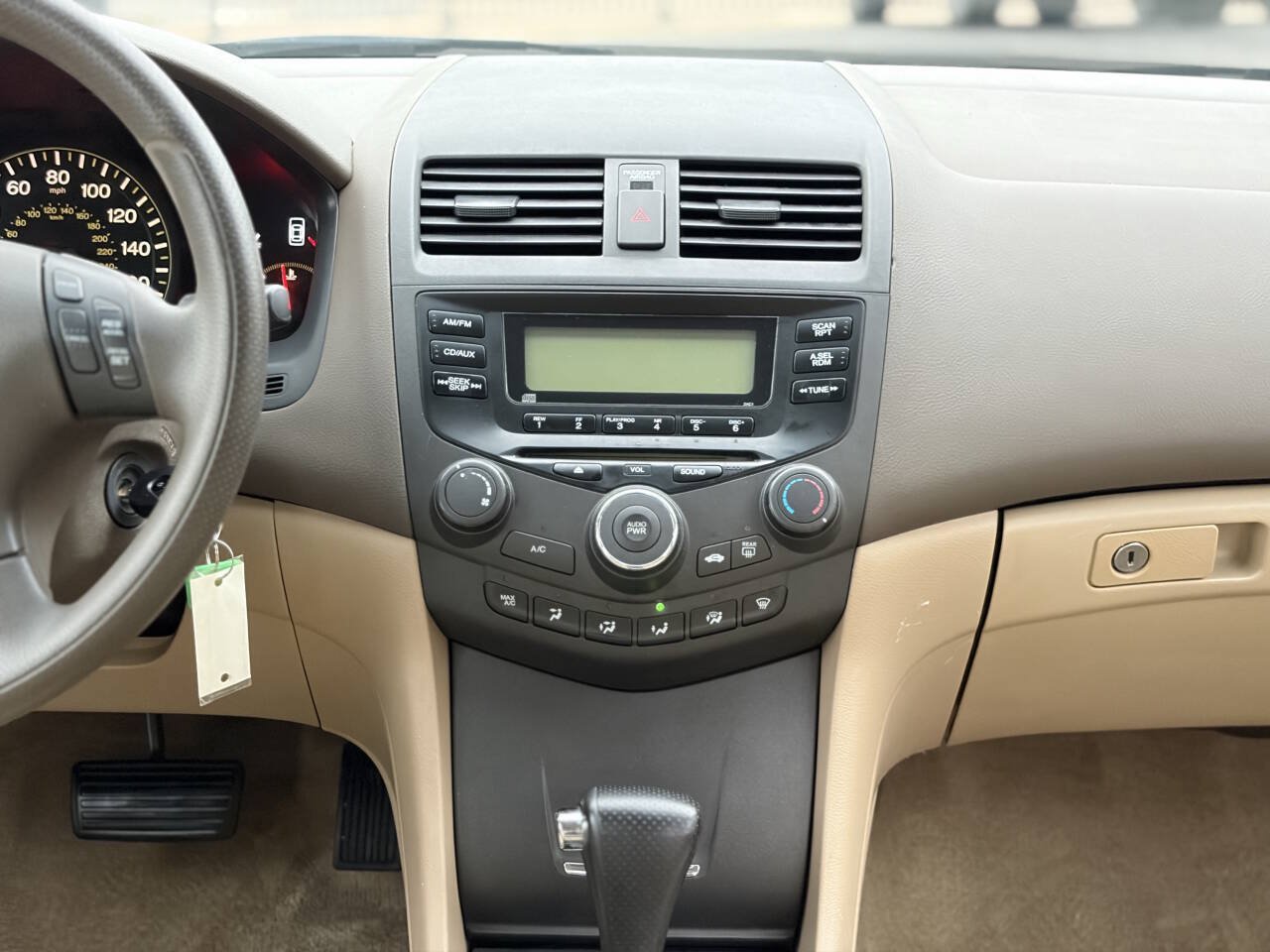 Used 2005 Honda Accord LX image 22