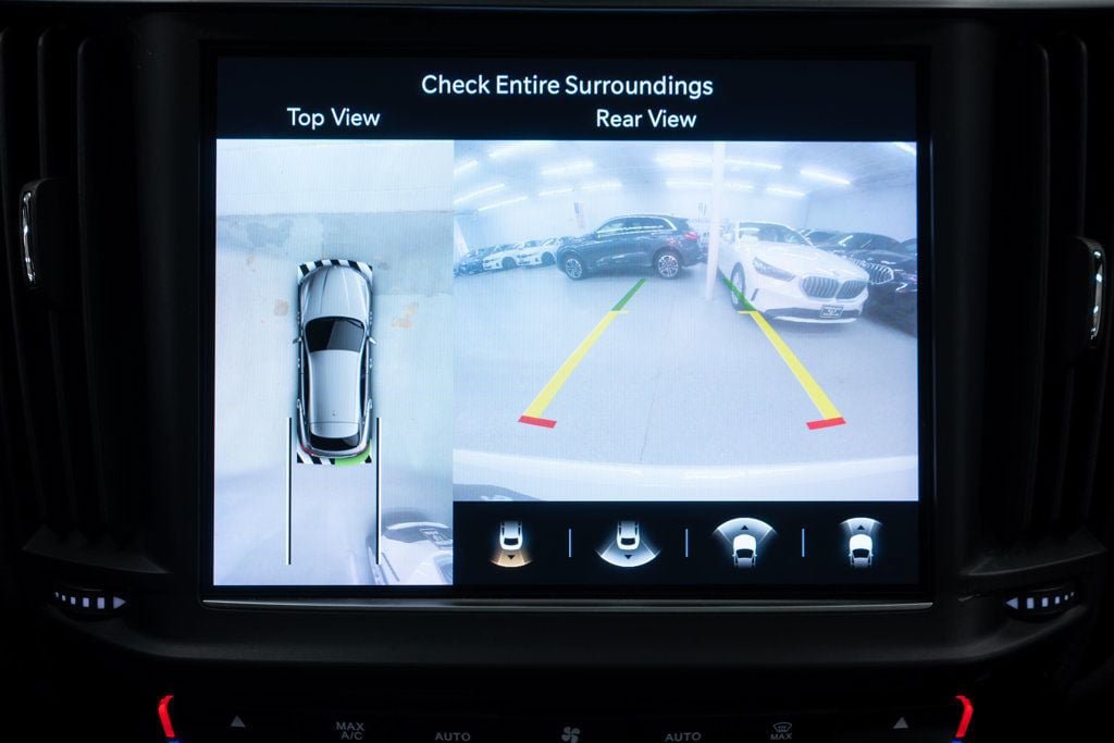 Used 2023 Maserati Levante GT AWD/4WD image 21