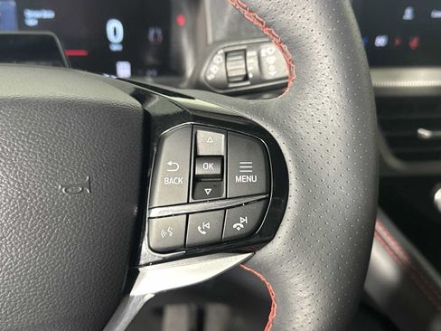 Used 2026 Ford Explorer ST-Line w/ Premium Package RWD image 31