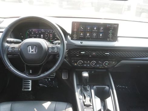 Used 2024 Honda Accord Sport image 14