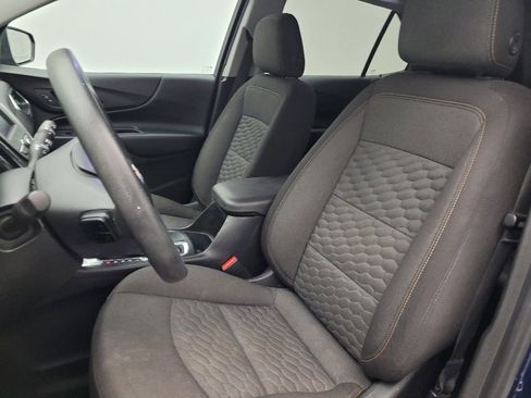 Used 2020 Chevrolet Equinox LT image 17