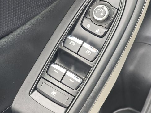 Used 2022 Subaru Forester Limited image 28