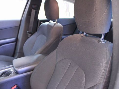 Used 2016 Chrysler 200 LX image 17