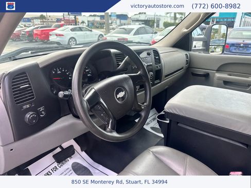 Used 2013 Chevrolet Silverado 1500 W/T image 16