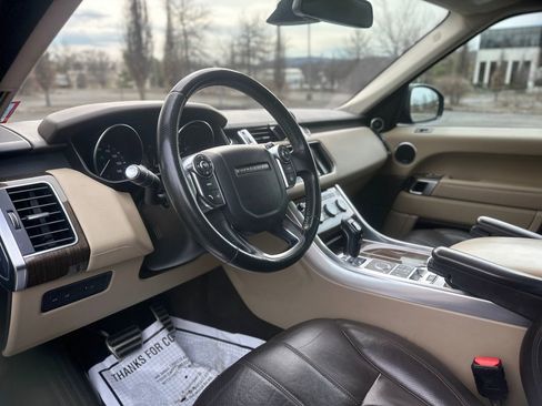 Used 2016 Land Rover Range Rover Sport HSE image 15