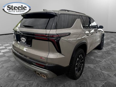 Used 2026 Chevrolet Traverse Z71 w/ Enhanced Driving Package AWD/4WD image 5