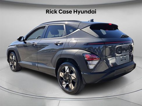 Used 2024 Hyundai Kona SEL w/ Convenience Package image 7