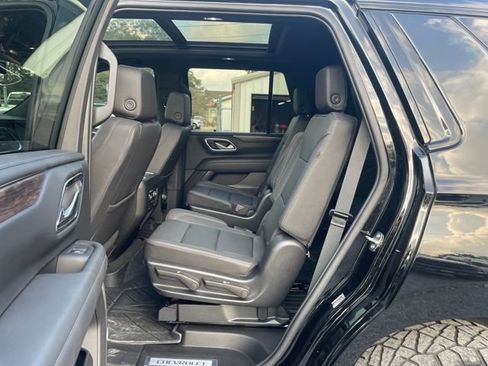 Used 2023 Chevrolet Tahoe Z71 w/ Off-Road Capability Package image 25