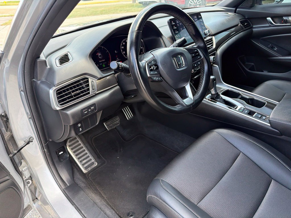 Used 2022 Honda Accord Sport image 8