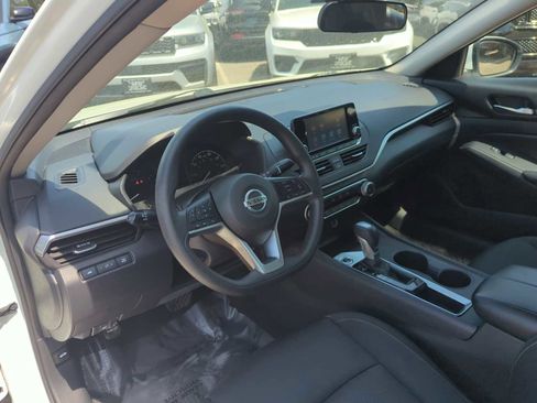 Used 2021 Nissan Altima 2.5 S FWD image 12