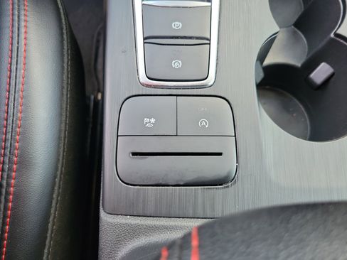 Certified 2024 Ford Escape ST-Line image 28