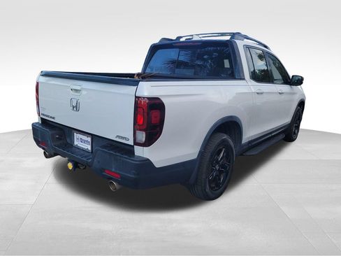 Used 2023 Honda Ridgeline Black Edition image 13
