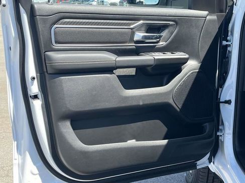 New 2026 RAM 1500 4x4 Crew Cab image 11