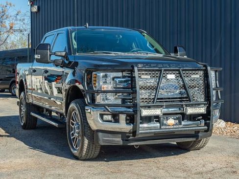 Used 2019 Ford F250 Lariat w/ Lariat Ultimate Package image 8