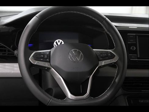 Certified 2024 Volkswagen Taos S AWD/4WD image 7