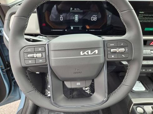 New 2027 Kia Seltos S FWD image 16