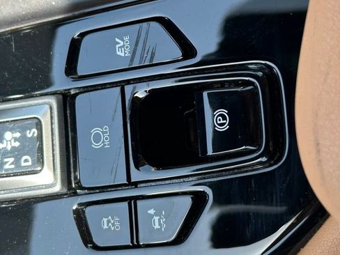 Used 2024 Lexus NX 350h AWD w/ Vision Package image 32