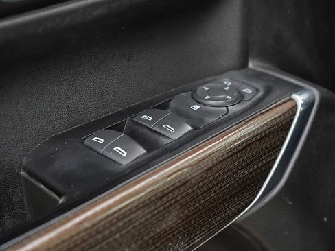 Used 2020 Chevrolet Silverado 1500 LT w/ Trailering Package image 15