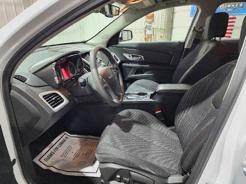 Used 2017 GMC Terrain SLE image 9