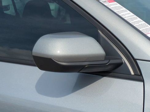 Used 2026 Chevrolet Equinox LT FWD image 13