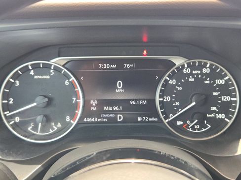 Used 2023 Nissan Rogue SV FWD image 22