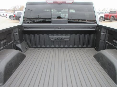 New 2026 GMC Sierra 1500 Denali w/ Denali Reserve Package image 7