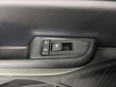 New 2025 Jeep Grand Cherokee L Limited image 28