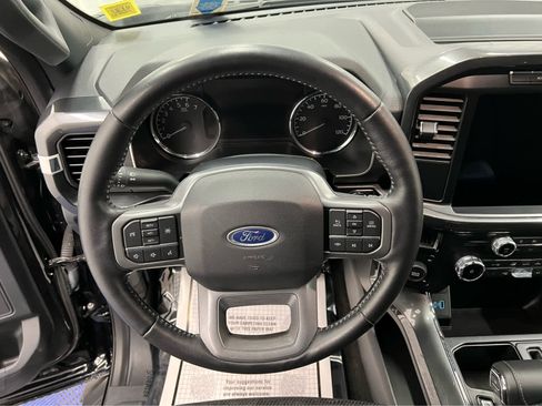 Used 2022 Ford F150 XLT w/ Equipment Group 302A High image 16